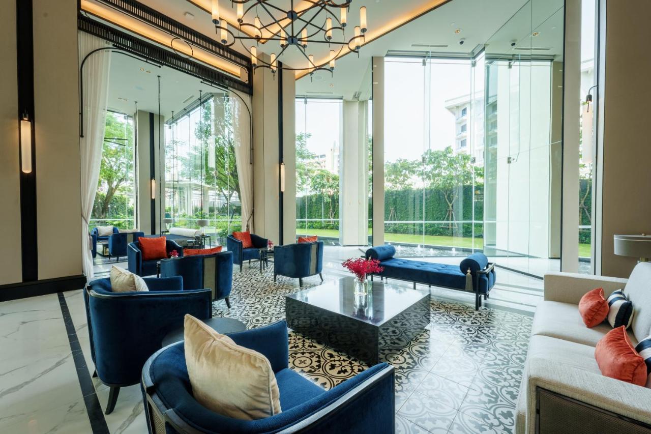 Somerset Pattaya Exterior foto The lobby of the hotel